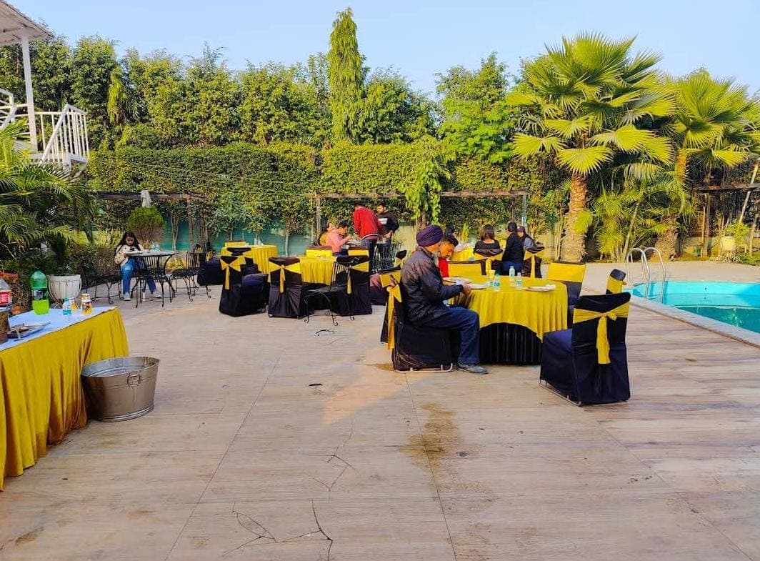 Fine dining experience at Vidhaan Farm House